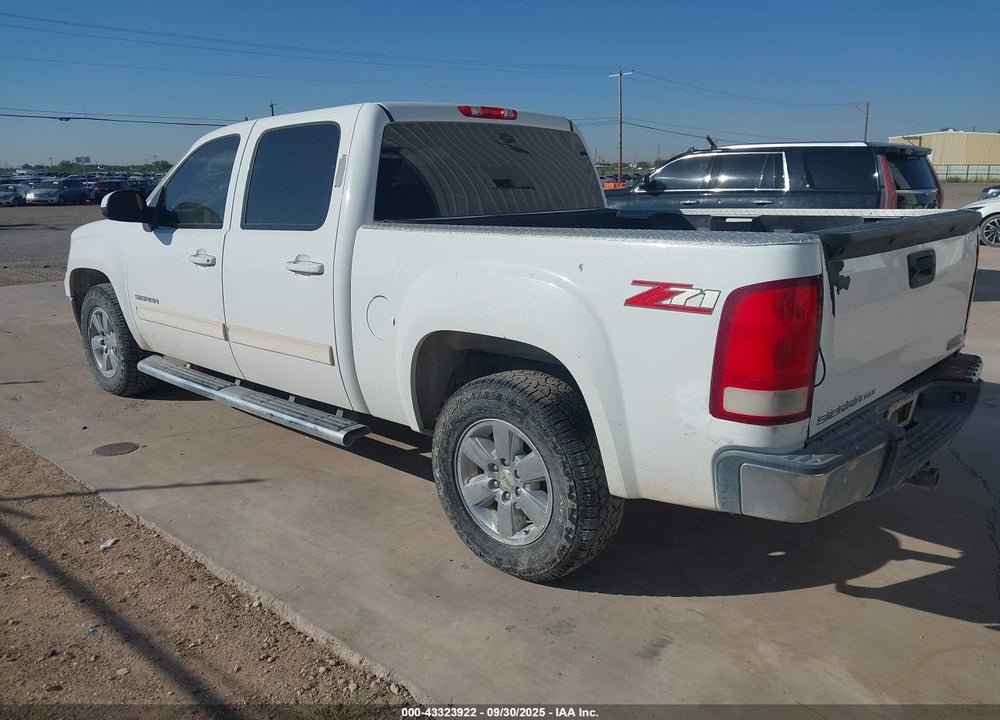 2011 GMC SIERRA 1500 SLT VIN: 3GTP1WE08BG320608