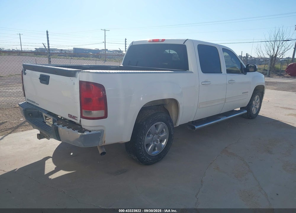 2011 GMC SIERRA 1500 SLT VIN: 3GTP1WE08BG320608