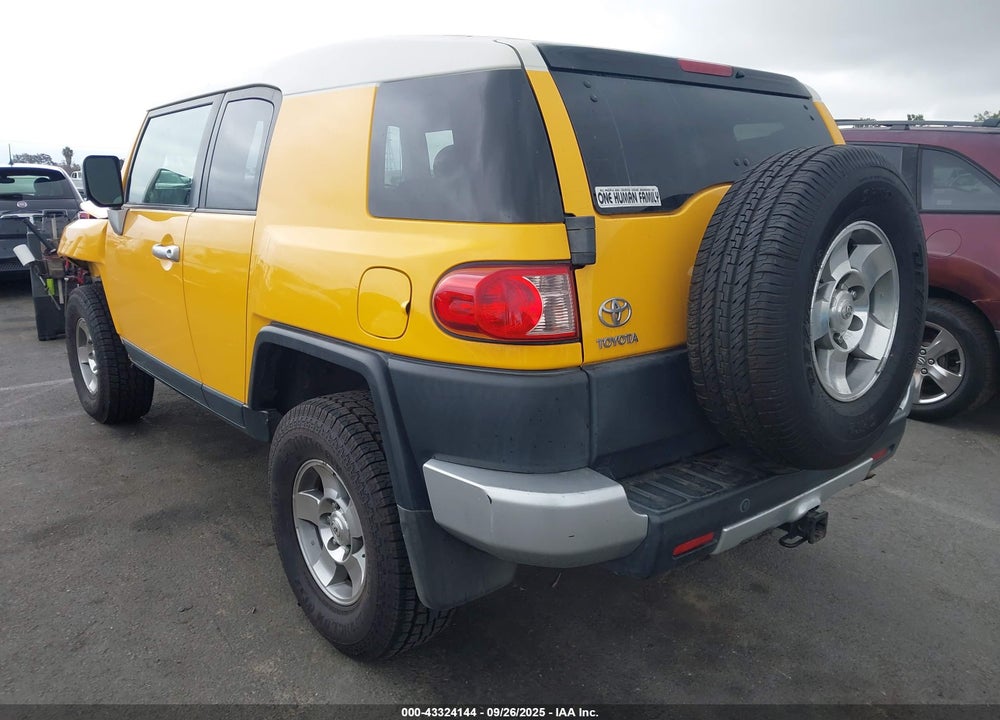 2008 TOYOTA FJ CRUISER VIN: JTEBU11F38K023791