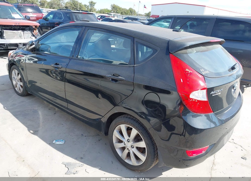 2014 HYUNDAI ACCENT SE VIN: KMHCU5AEXEU195285
