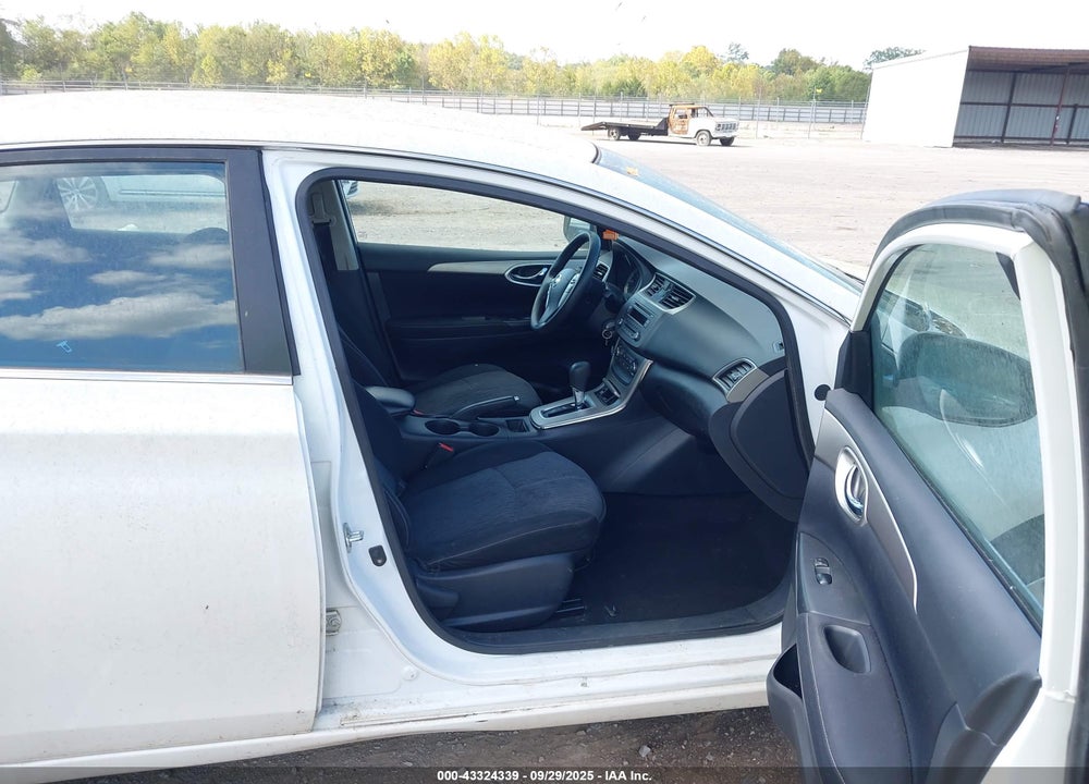 2014 NISSAN SENTRA VIN: 3N1AB7AP4EL665371