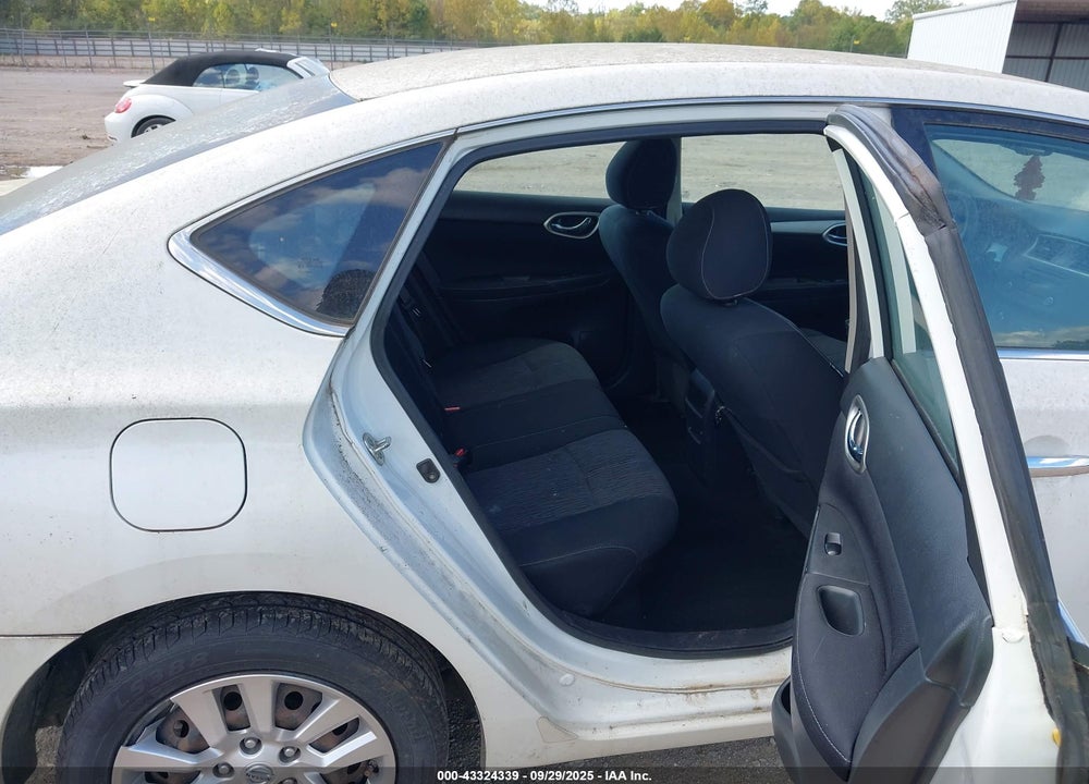 2014 NISSAN SENTRA VIN: 3N1AB7AP4EL665371