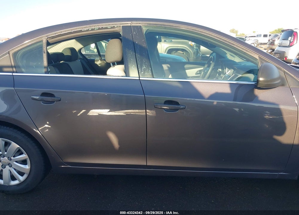 2011 CHEVROLET CRUZE LS VIN: 1G1PC5SH6B7198530