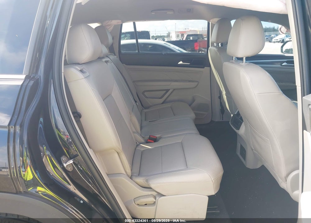 2022 VOLKSWAGEN ATLAS VIN: 1V2AR2CA5NC512660