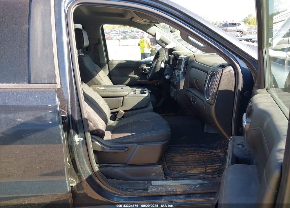 2020 CHEVROLET SILVERADO 1500 VIN: 1GCUYDED8LZ120755