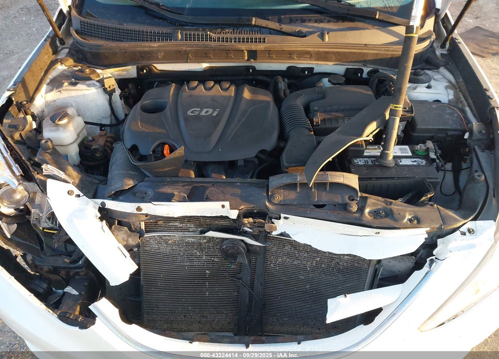 2012 HYUNDAI SONATA VIN: 5NPEB4AC7CH371017