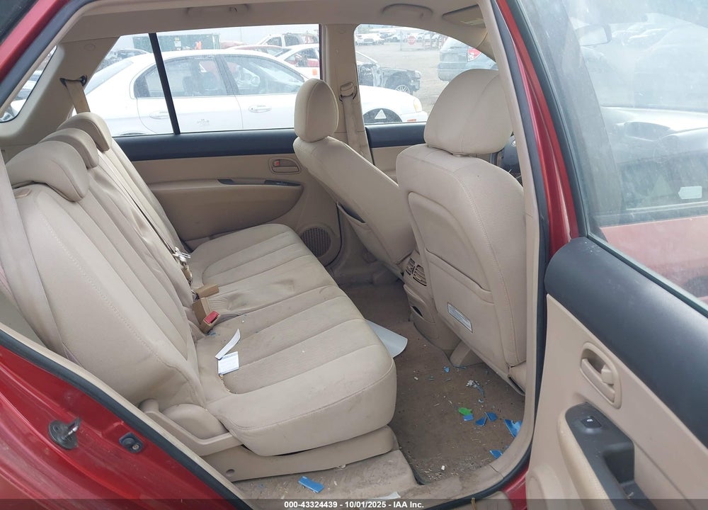 2007 KIA RONDO VIN: KNAFG525877087124