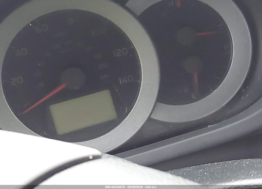 2008 TOYOTA RAV4 LIMITED VIN: JTMBD31V585169681