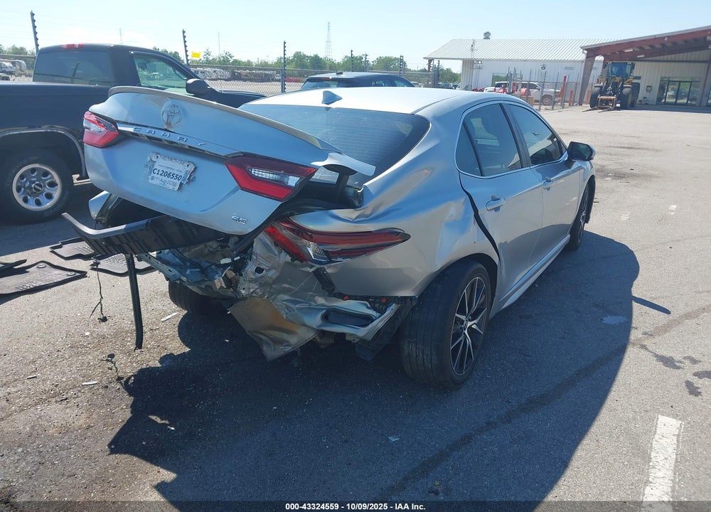 2021 TOYOTA CAMRY VIN: 4T1G11AK2MU489318