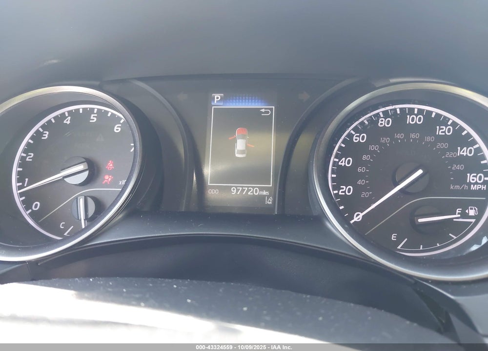 2021 TOYOTA CAMRY VIN: 4T1G11AK2MU489318