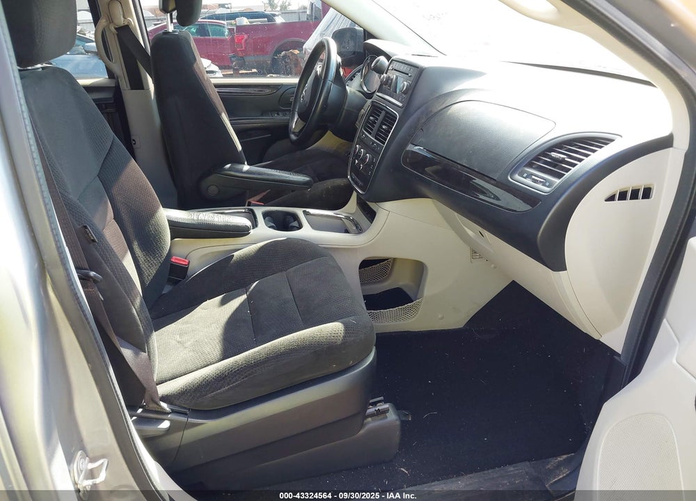 2015 DODGE GRAND CARAVAN SXT VIN: 2C4RDGCG0FR550486
