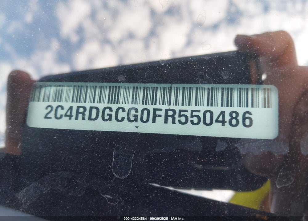 2015 DODGE GRAND CARAVAN SXT VIN: 2C4RDGCG0FR550486