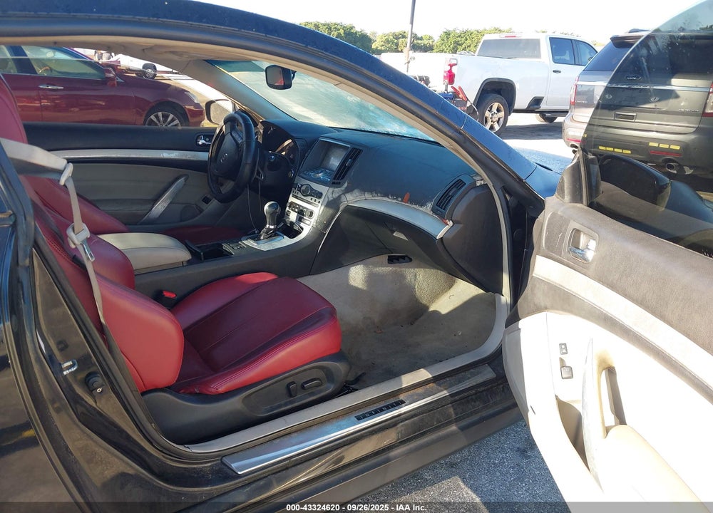 2008 INFINITI G37 JOURNEY VIN: JNKCV64E38M118652