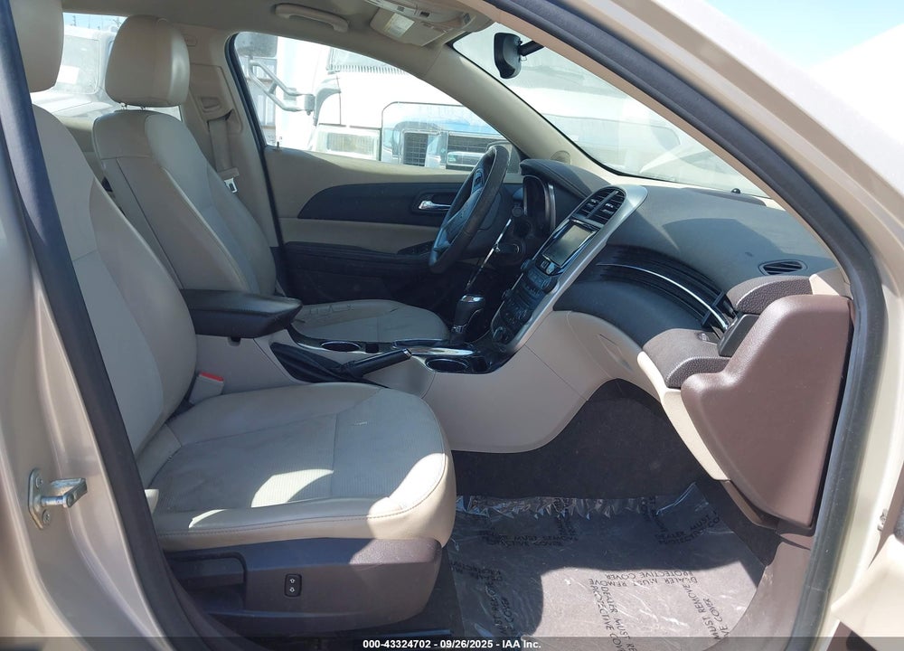2014 CHEVROLET MALIBU VIN: 1G11C5SL8EF117712