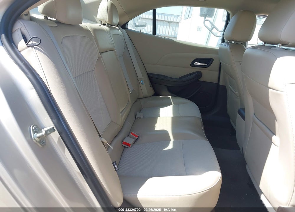 2014 CHEVROLET MALIBU VIN: 1G11C5SL8EF117712