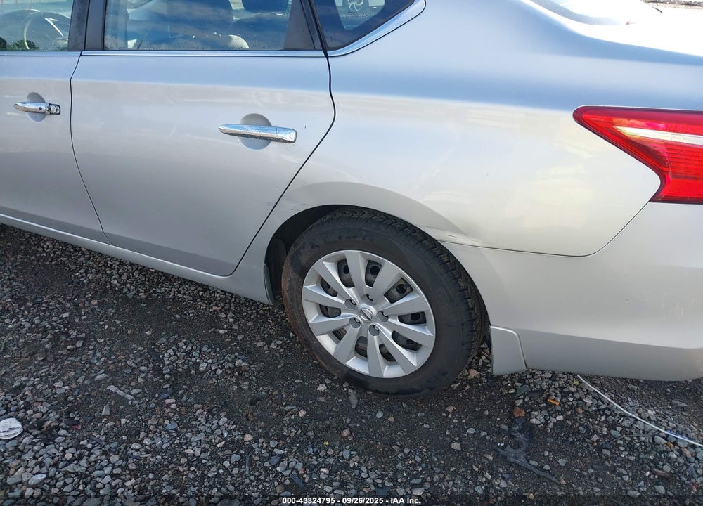 2017 NISSAN SENTRA SV VIN: 3N1AB7AP6HY406629