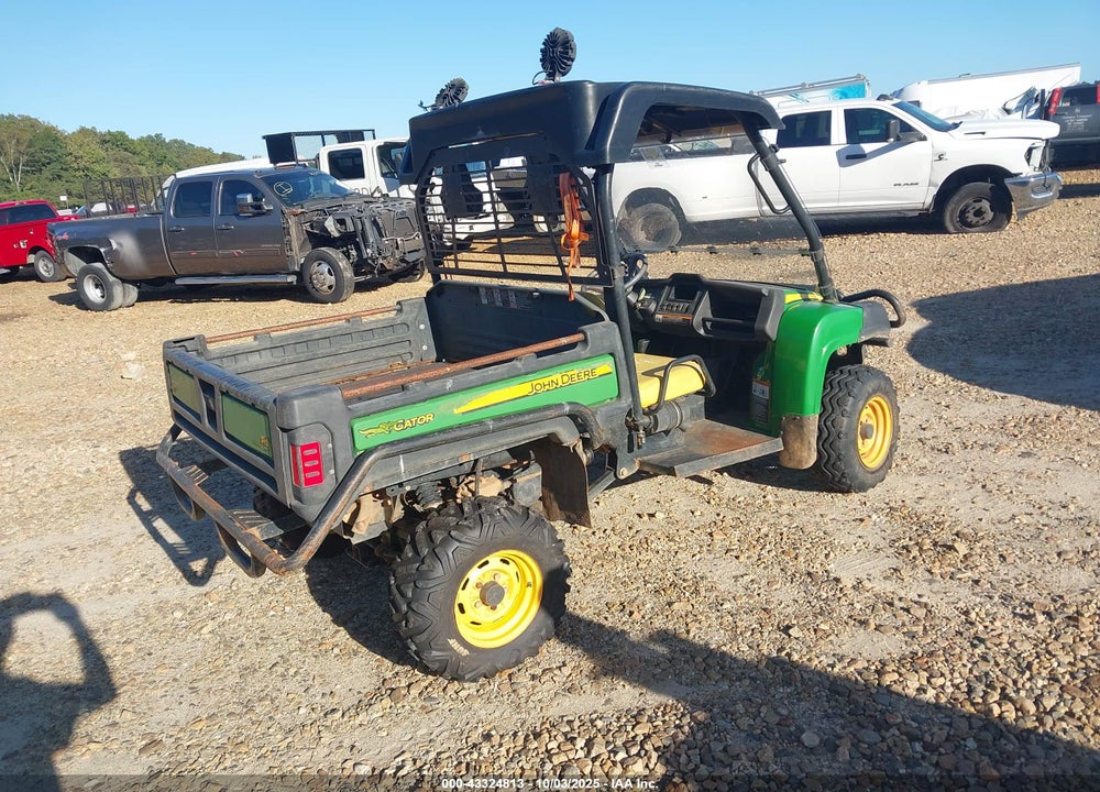 2012 JOHN DEERE 855D UTV VIN: 1M0855DSHBM041781