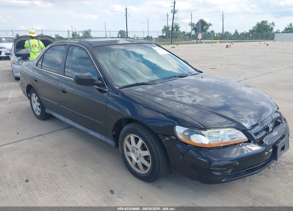 2002 HONDA ACCORD 2.3 EX/2.3 SE VIN: JHMCG668X2C029420