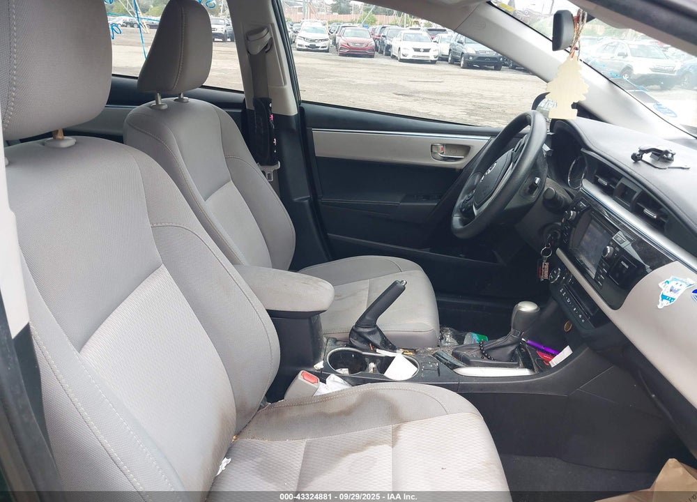 2015 TOYOTA COROLLA LE VIN: 2T1BURHE8FC377952
