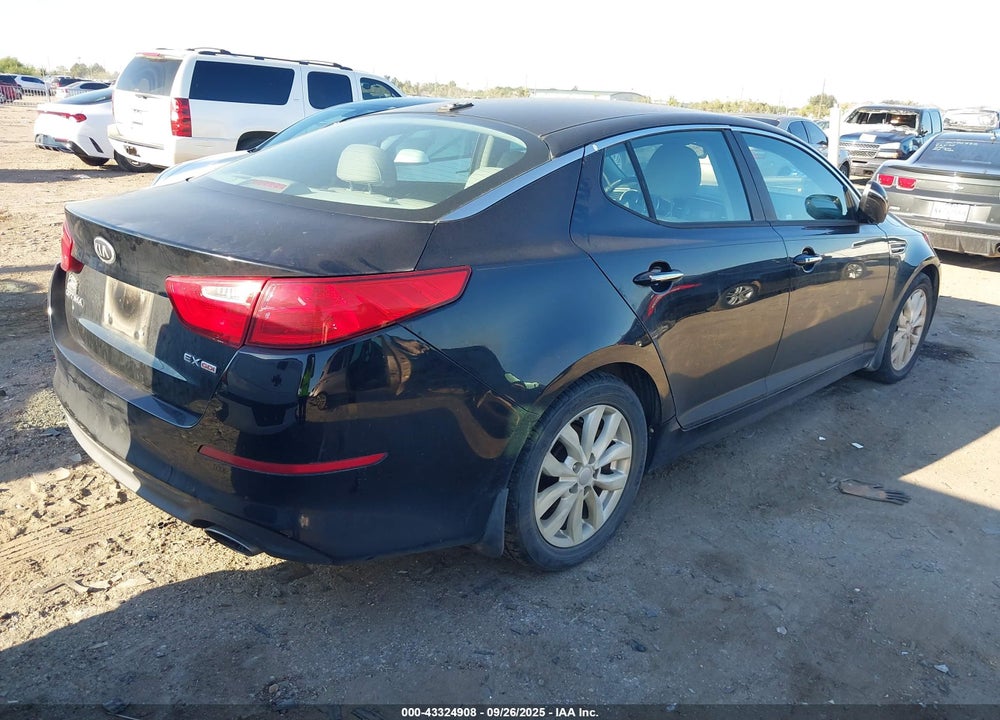 2015 KIA OPTIMA VIN: 5XXGN4A79FG367828