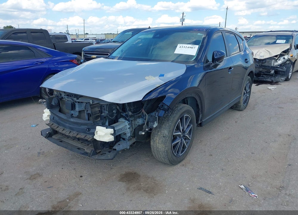 2018 MAZDA CX-5 TOURING VIN: JM3KFACM0J1389057