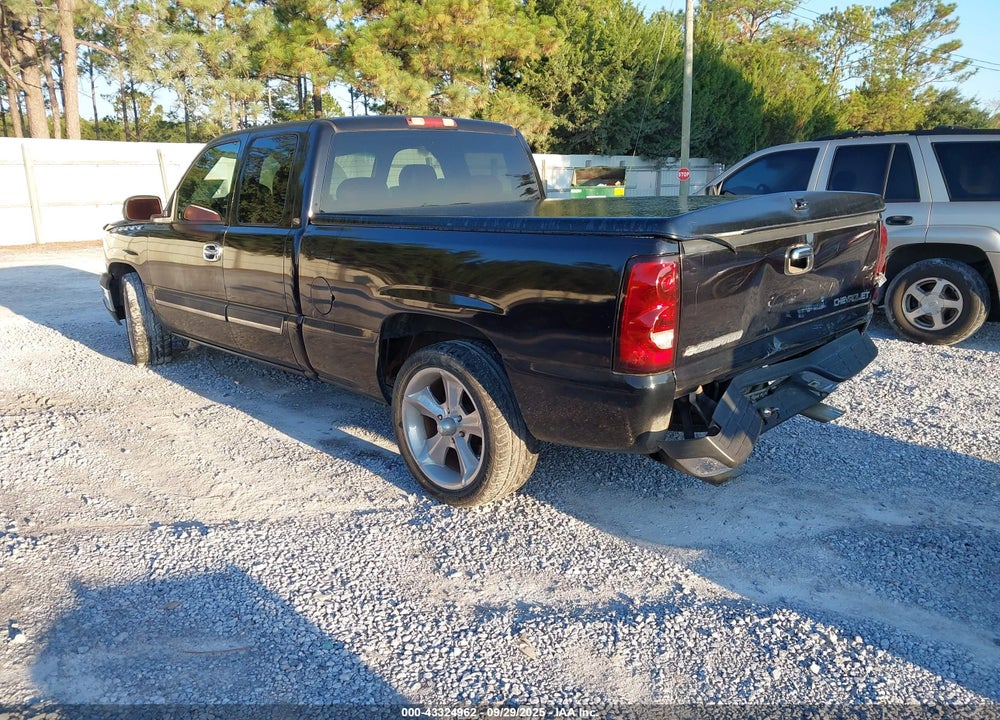 2003 CHEVROLET SILVERADO 1500 LS VIN: 2GCEC19V731118802