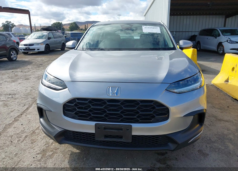 2023 HONDA HR-V VIN: 3CZRZ1H38PM738874