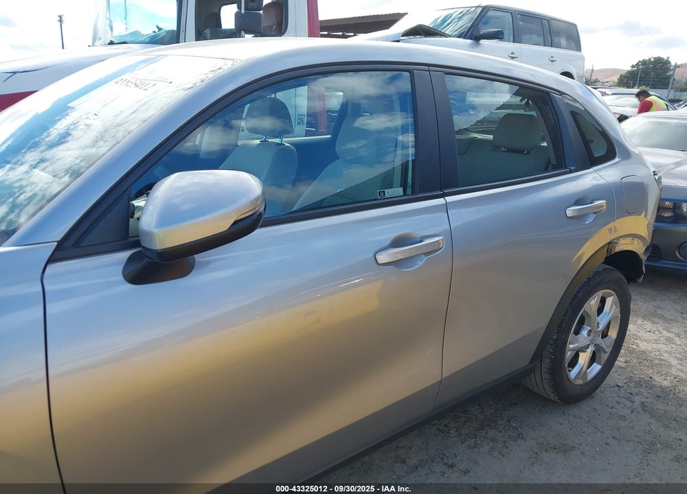 2023 HONDA HR-V VIN: 3CZRZ1H38PM738874