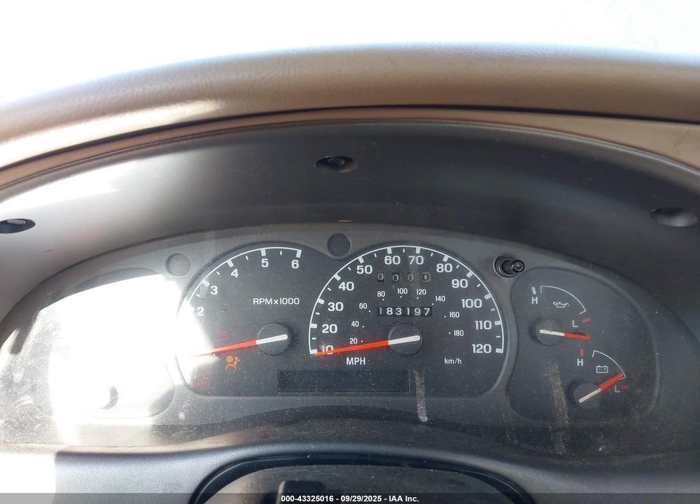 2001 MAZDA B3000 DS/SE VIN: 4F4YR12U91TM07403
