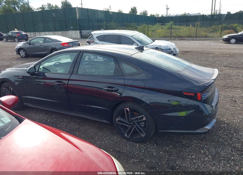 2025 HYUNDAI SONATA N LINE VIN: KMHL54JCXSA453047