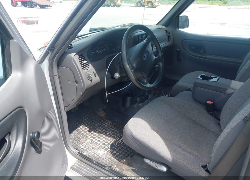 2002 FORD RANGER XL/XLT VIN: 1FTYR10D62PA49263