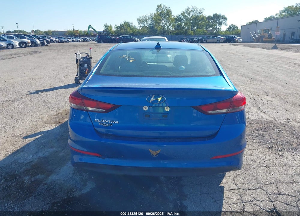 2018 HYUNDAI ELANTRA VIN: 5NPD84LF7JH275967