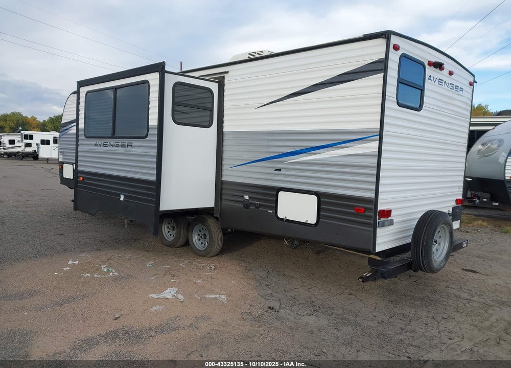 2021 FOREST RIVER PRIMETIME AVENGER VIN: 5ZT2AVRB7MB927481
