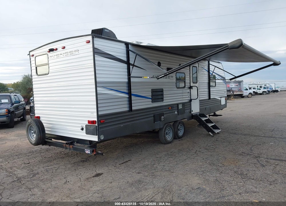 2021 FOREST RIVER PRIMETIME AVENGER VIN: 5ZT2AVRB7MB927481