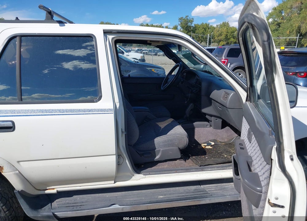 1995 TOYOTA 4RUNNER VN39 SR5 VIN: JT3VN39W0S0176411