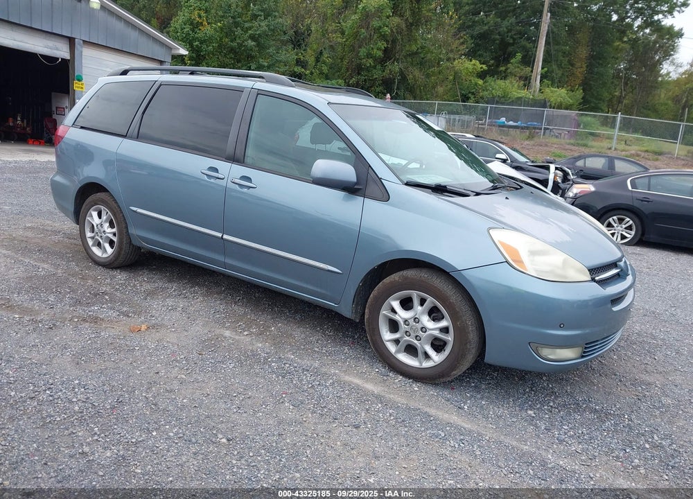 2004 TOYOTA SIENNA XLE LIMITED VIN: 5TDBA22C44S025060