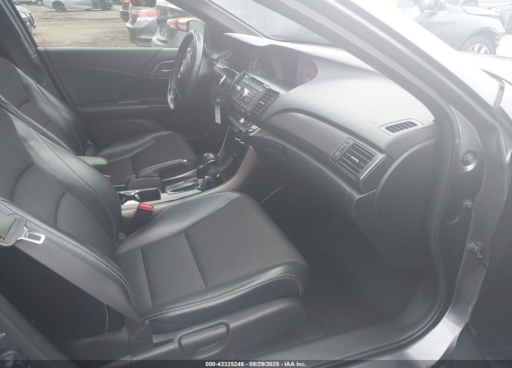 2016 HONDA ACCORD SPORT VIN: 1HGCR2F59GA040360