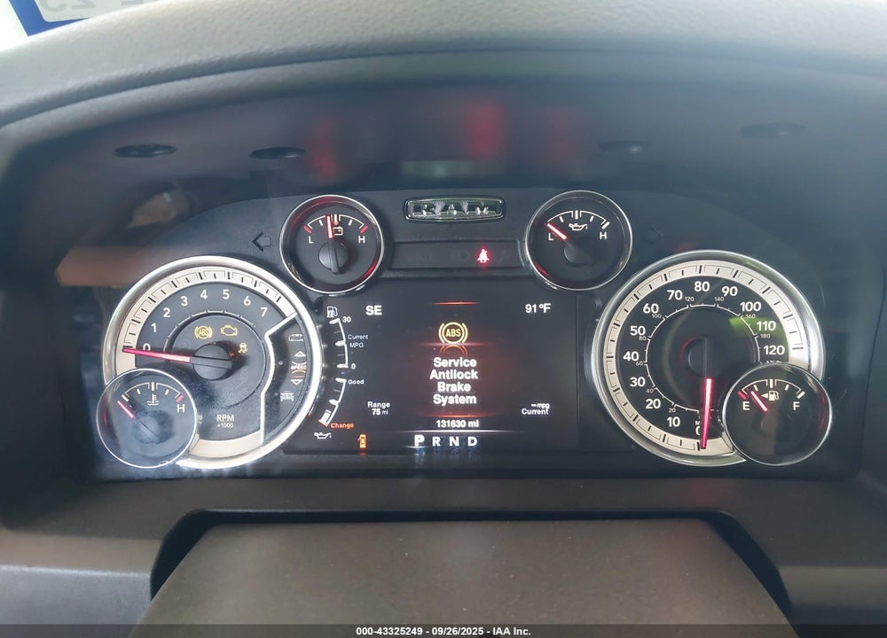 2019 RAM 1500 CLASSIC WARLOCK  4X2 6'4 BOX VIN: 1C6RR6GG4KS676176