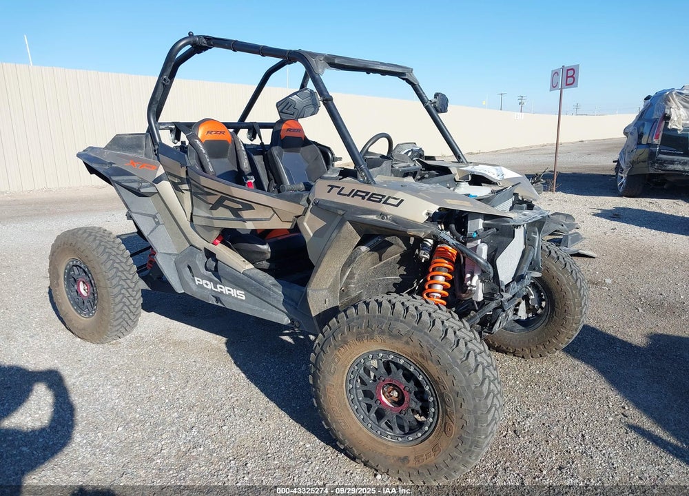 2021 POLARIS RZR XP TURBO VIN: 3NSNAE927MF570359