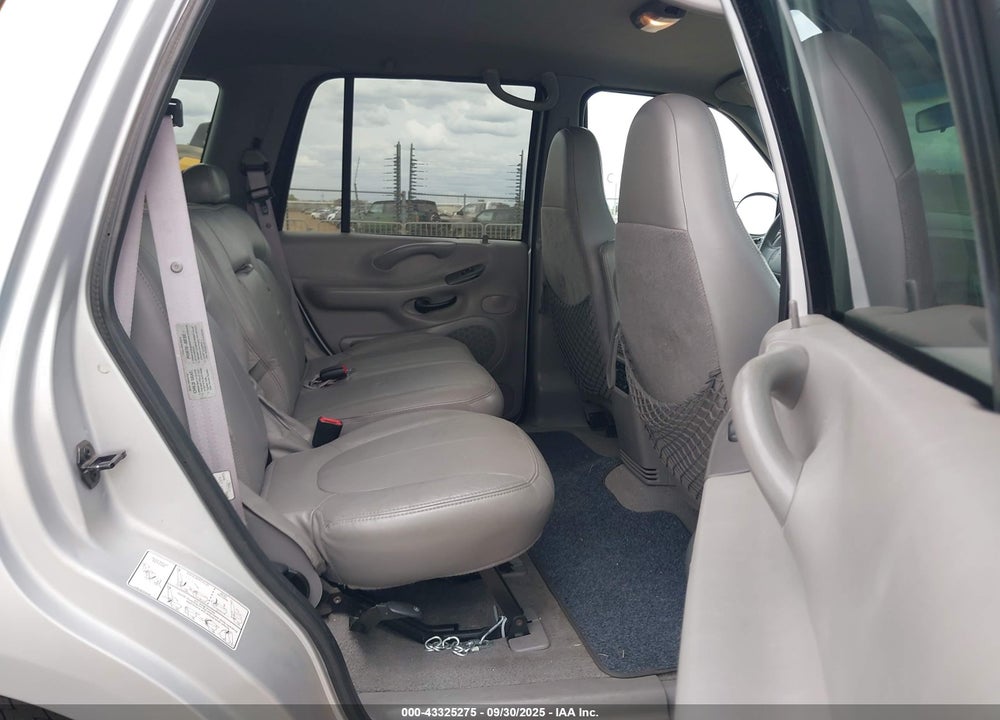1998 FORD EXPEDITION EDDIE BAUER/XLT VIN: 1FMPU18LXWLB92425