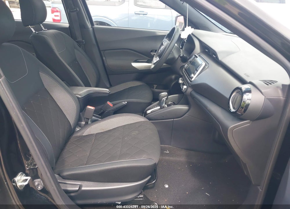 2020 NISSAN KICKS SV XTRONIC CVT VIN: 3N1CP5CV2LL516125