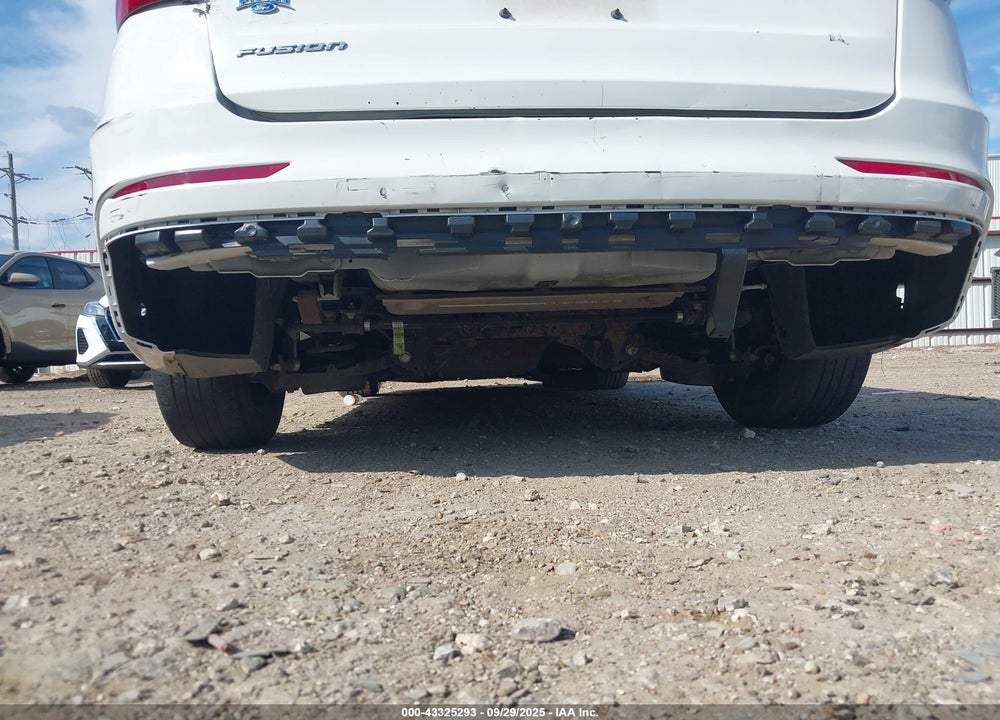 2020 FORD FUSION VIN: 3FA6P0G70LR180759