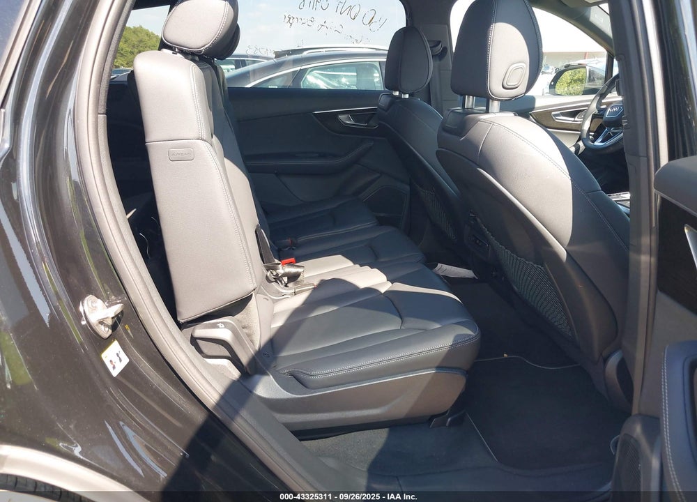 2025 AUDI Q7 PREMIUM PLUS 55 TFSI QUATTRO TIPTRONIC VIN: WA1LVBF79SD015018