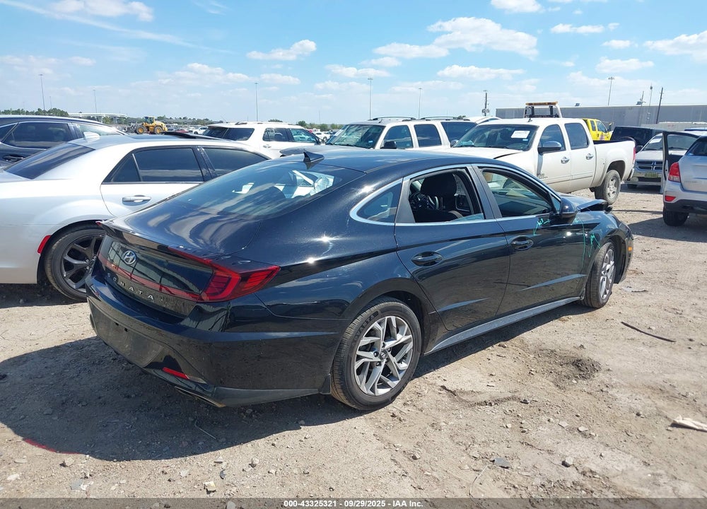 2021 HYUNDAI SONATA SEL VIN: 5NPEL4JA8MH088056