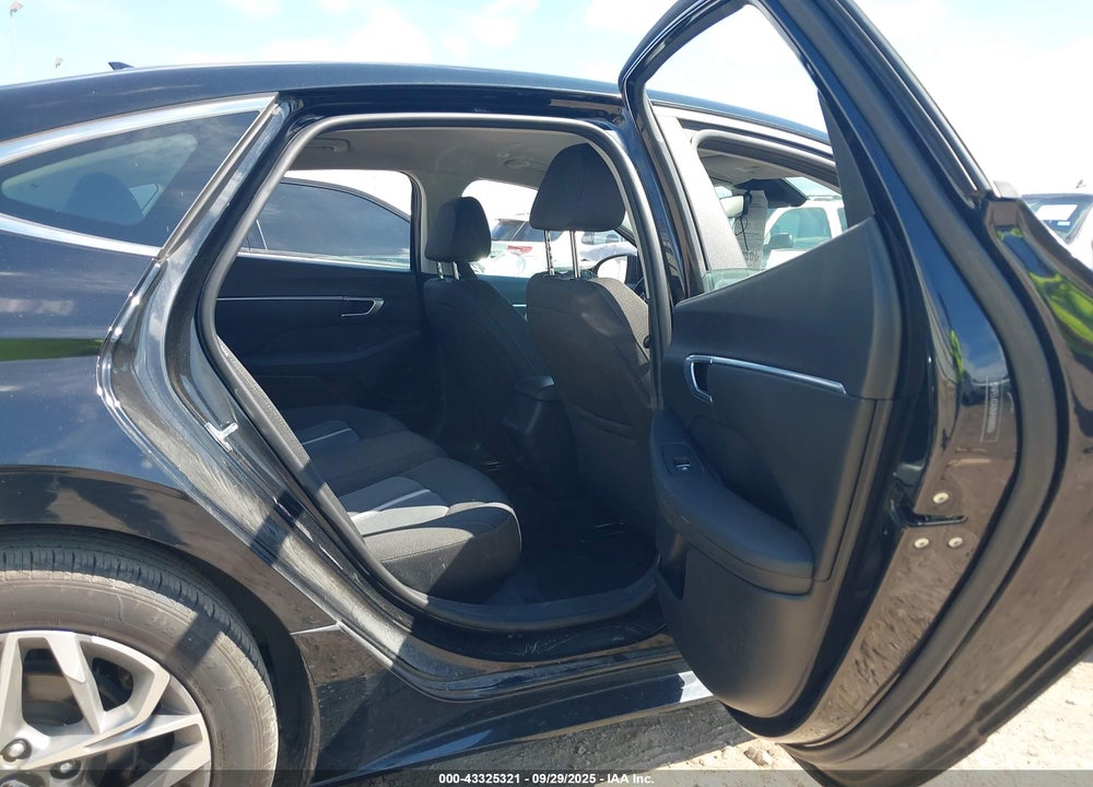 2021 HYUNDAI SONATA SEL VIN: 5NPEL4JA8MH088056