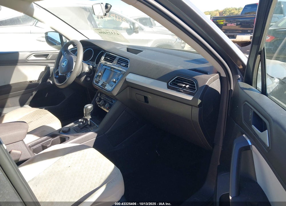 2020 VOLKSWAGEN TIGUAN 2.0T S VIN: 3VV0B7AX1LM178419