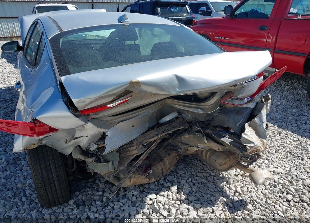 2020 KIA OPTIMA LX VIN: 5XXGT4L33LG400625