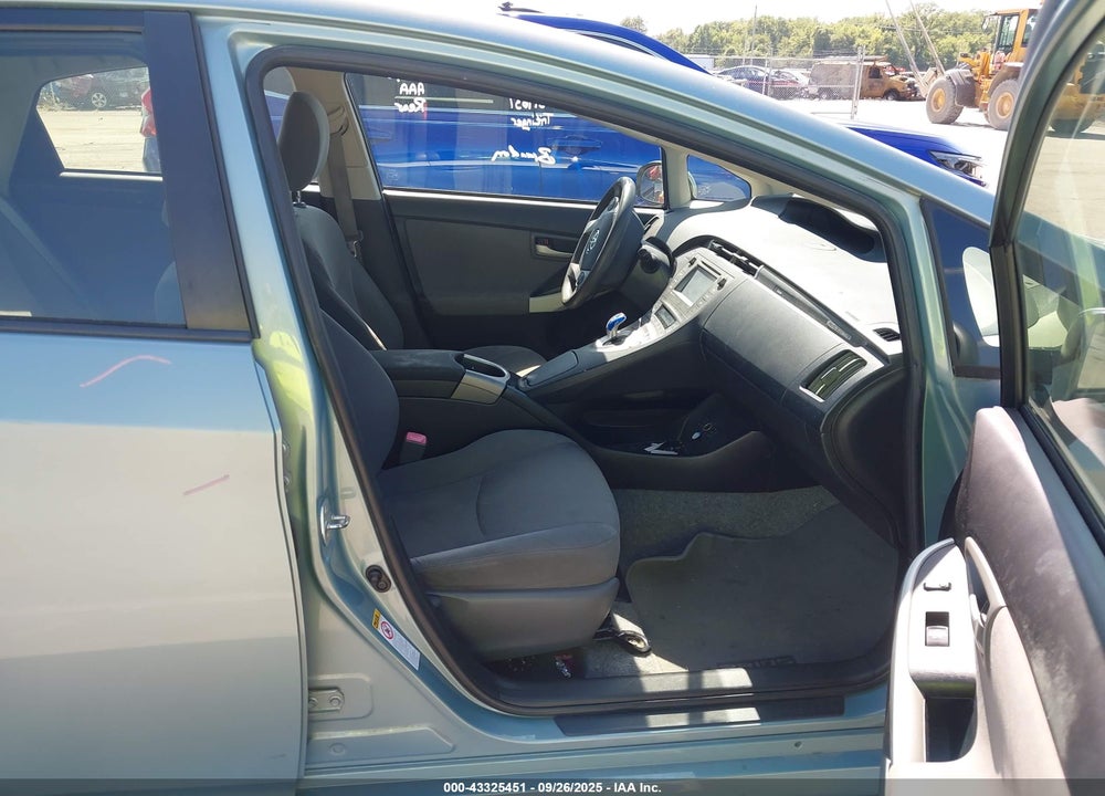 2012 TOYOTA PRIUS PLUG-IN VIN: JTDKN3DP5C3006088