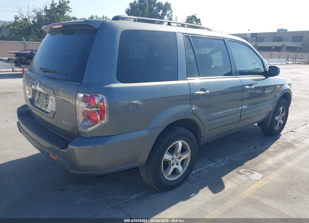 2008 HONDA PILOT VIN: 5FNYF18508B012864