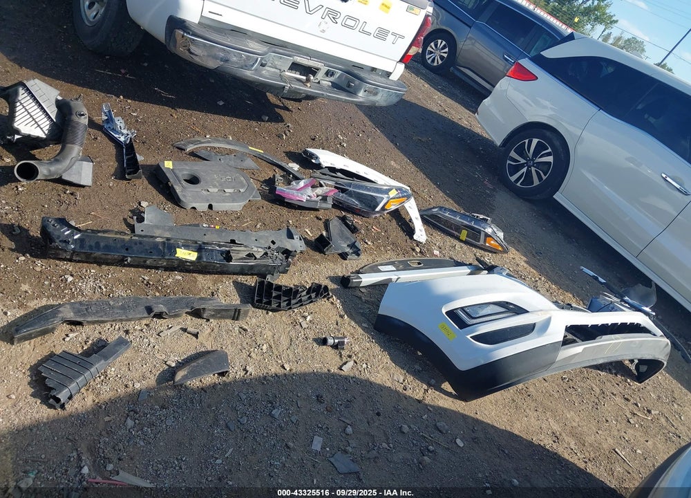 2019 HYUNDAI TUCSON VIN: KM8J33AL1KU032646